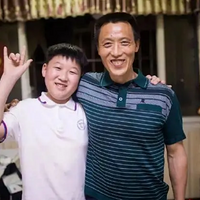 ܵwanghongһ׷˫׬Ǯ̤ʵ