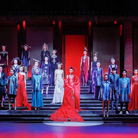 šʱУΡŮװںع֮ȫǣ