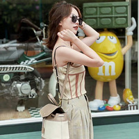 ���ǲ��ǵ�һ������̳����������ӵ��ˣ�С�ڲ���ײ�����ʸк���