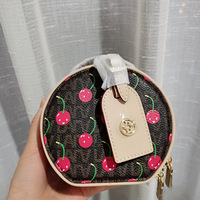 ������ӵİ����ϲ����ң�200����Ǯ��ֻ����˳��