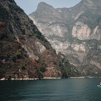 Ľ��ȥ����ɽ��Ҷ��ȴֻ�����Ǽ���