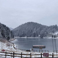 ����ɽ��ѩ��