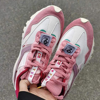 �����������ݮ���˶�Ь����ɫ�ɰ����ˣ����괩