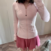 Lululemon���·��ǿ�����ƽƽ���棬����һ�����;�����