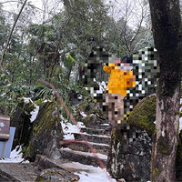 ��Ůɽһ����һ��һ����