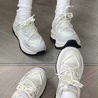 5cm��ף�������������ɫ�ϵ�Ь�Ͻų�����