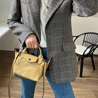 ���������ˣ�miniС��Ƥ��ȻСС�ĵ���ĺ���װ