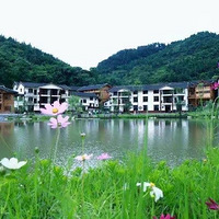 ����ʱ�䵽��ȥ����̤�࣬ɹ̫������ԡ�����أ����¿�