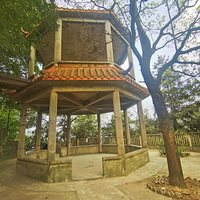 ����ɽһ���Σ������¡��Ȼ�������ŵ��䣩