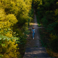 �߽������������䣬�·������ͻ�֮��