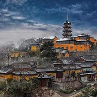 ��������������ɽ���ɲ��Ѱ��һ���������̵��������ǵ���Щ����