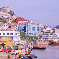 ������ɫ��С������߽��λ�ͯ��