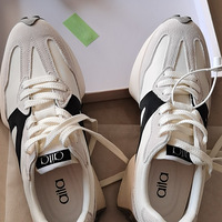 �Ź�����Aita����Ь����������