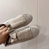 ���Ь�������������۵������ԣ��Ͻž�������������ϣ�ֵ��ӵ��