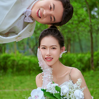 �����ǣ�����һ��Ļ�ɴ�ճ�Ƭ����ɻ���ѽ��