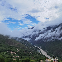 �������