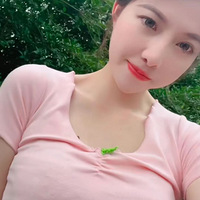 �Ĵ�һ����Ů�ӿ�����ֵ�ߺ����磬��������ǰȥ��