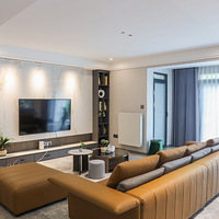 �Ӱ���ɫ�������Ұѡ�������ɫ������װ���˼���