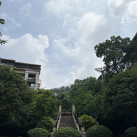 ׼��1�꣬��ɽ���ϵļҿ�װ��˵˵װ�޹����еĿ�