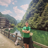 飬