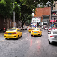 �������ˣ�·���г����ڴ���������