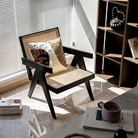 ��Ȼ �� Leisurely