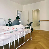 ���治��ҽԺ������������װ�޵ļ�