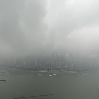 580㎡顶跃装修，47楼，站得高，看得远