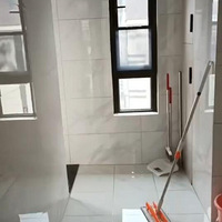 ����ĸ���С�����о�����һ�����ϵķ��Ӷ������װ��