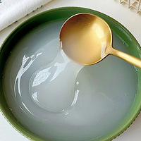 Ů��������Ҫ���ѩ������¶���ڸ�����ˬ�ڣ�������ˣ�