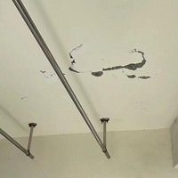 װ���ַ�ǧ��Ҫע�⣬�Ҽ�װ�ް��ھ�ǽ������