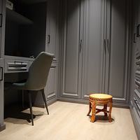 С�����깤����ӭΧ���ҵĶ�����ñ��