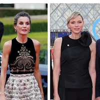 8300ǧϲŮʢװ۰軹ж⣿