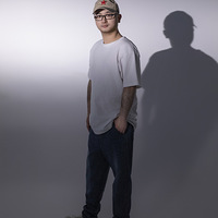 82������Ů