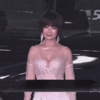 80ӭϣ͸ȹߺ̵̺ľУ