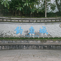 �ϴ�����ǣ�Ӣ��֮��