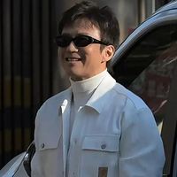 �������Ű�̬������ܿ���������ɳ�������˽ţ����һ���������