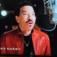 ��WeAretheWorld��