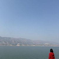 ��һ���Σ�С�ڲ�����ˣ��ԭ�ؾ�������������������ϡ�С���ǡ�