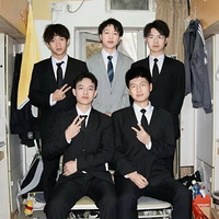 ȼ�������ѧ5С��ȫԱ�ϰ�985��4��ͬ��+1�ø��ǲ���Բ��