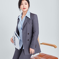 ����13�꣬�ڱ�10.0��Ů���ʦһö�����񲻽��죬ֻ��׼