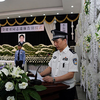 Ͻ𣬽̫Ĩˣͱ·óó