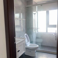 ���ں͸��׷�����