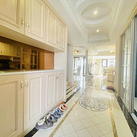 ������С����ɫ��԰�׷�����