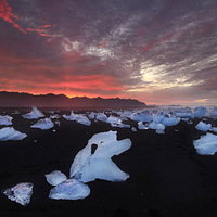 ����������Ƕ��� ����ɫ������ˮ��Ư��