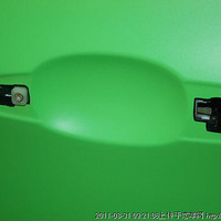 ������ɫ���⻻