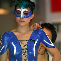 ��ͼ������Ů�����岩�� ����ʻ�͹����������