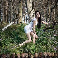 ��Ů��Ա���֤