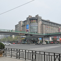 �ټ�����������һ��ι��Ľ�����ţ�