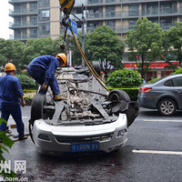 ���س������������� �Ľų������ڷ���·